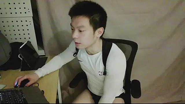 Snapshot of SexyKuikuiTop01 chatting on April 2026 12:25:01 PM SexyKuikuiTop01 online show from April 2026 12:25:01 PM