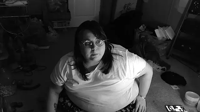 princessghostiii online show from May 2026 02:06:02 AM