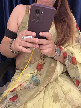 Snapshot of Naughty-Shreenn chatting on April 2026 05:43:02 PM Naughty-Shreenn online show from April 2026 05:43:02 PM