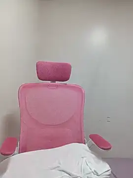 jhenbigmelon online show from May 2026 04:13:02 PM