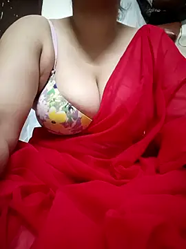 Snapshot of Aayaat__ chatting on August 2026 07:16:02 PM Aayaat online show from August 2026 07:16:02 PM