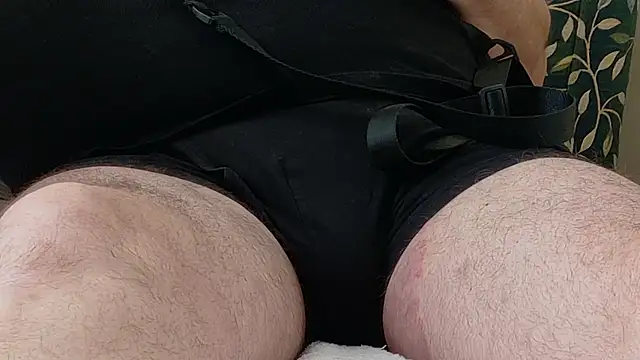 Snapshot of KinkCentral chatting on May 2026 09:36:02 AM KinkCentral online show from May 2026 09:36:02 AM