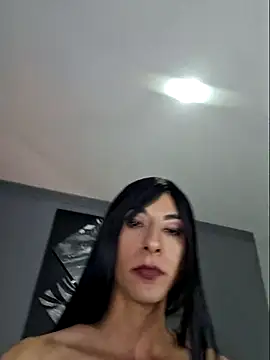 kandyts online show from May 2026 01:02:04 AM