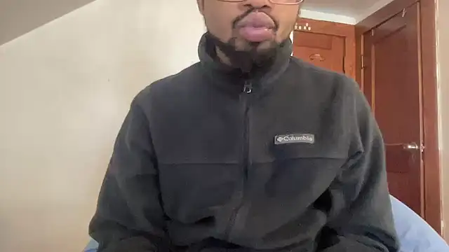 Snapshot of Outofhisleague_ chatting on April 2026 03:03:01 PM Outofhisleague online show from April 2026 03:03:01 PM