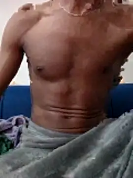 Snapshot of Switcherxxx chatting on April 2026 05:21:02 AM Switcherxxx online show from April 2026 05:21:02 AM