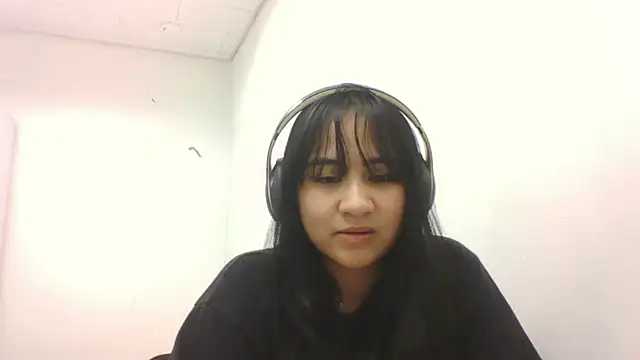 Snapshot of MarileeMisiaszek chatting on April 2026 10:46:01 AM MarileeMisiaszek online show from April 2026 10:46:01 AM