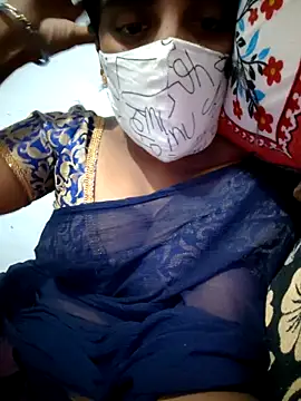 Snapshot of Tamil_Hot_HoneyBee chatting on May 2026 02:56:01 PM Tamil Hot HoneyBee online show from May 2026 02:56:01 PM