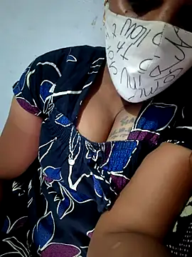Snapshot of Tamil_Hot_HoneyBee chatting on June 2026 05:29:02 PM Tamil Hot HoneyBee online show from June 2026 05:29:02 PM