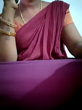 Snapshot of Tamil_Hot_HoneyBee chatting on June 2026 09:41:01 AM Tamil Hot HoneyBee online show from June 2026 09:41:01 AM