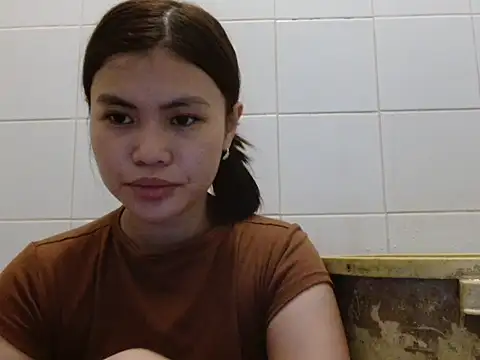 Snapshot of 3mariaspinay69 chatting on April 2026 04:06:01 AM 3mariaspinay69 online show from April 2026 04:06:01 AM