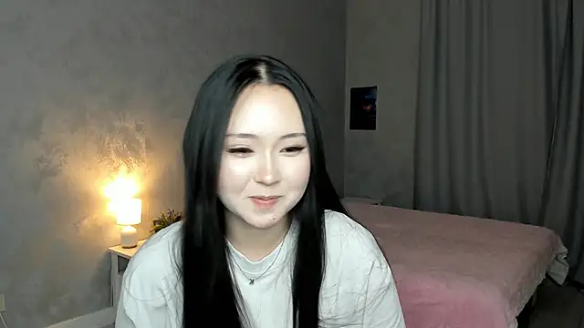 Snapshot of TeshaHeinsohn chatting on April 2026 01:41:02 PM TeshaHeinsohn online show from April 2026 01:41:02 PM