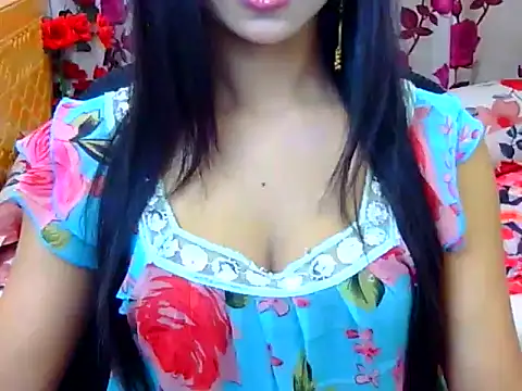 Snapshot of Alina_Nur chatting on June 2026 02:51:02 AM Alina Nur online show from June 2026 02:51:02 AM
