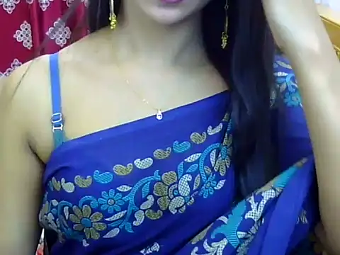 Snapshot of Alina_Nur chatting on July 2026 05:38:01 PM Alina Nur online show from July 2026 05:38:01 PM