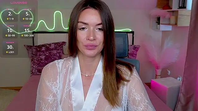MicheleSantiago online show from July 2026 07:37:01 AM