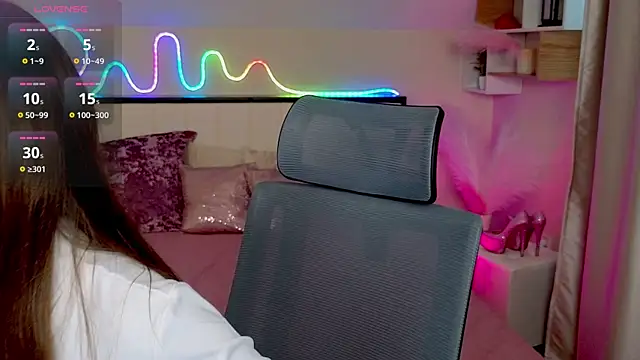 MicheleSantiago online show from July 2026 08:27:02 AM