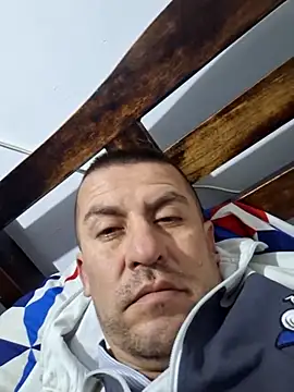 Snapshot of monitolechero chatting on April 2026 01:08:01 AM monitolechero online show from April 2026 01:08:01 AM