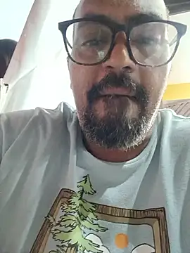 Snapshot of hitachixxx chatting on June 2026 03:19:02 AM hitachixxx online show from June 2026 03:19:02 AM