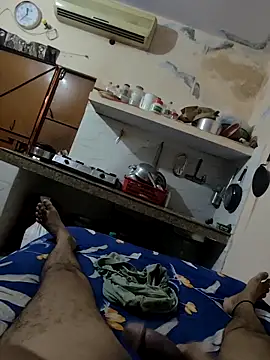 Snapshot of Hulk_ketantop_36 chatting on April 2026 06:05:02 AM Hulk ketantop 36 online show from April 2026 06:05:02 AM