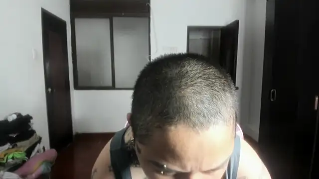 Snapshot of romina23 chatting on April 2026 08:07:01 PM romina23 online show from April 2026 08:07:01 PM