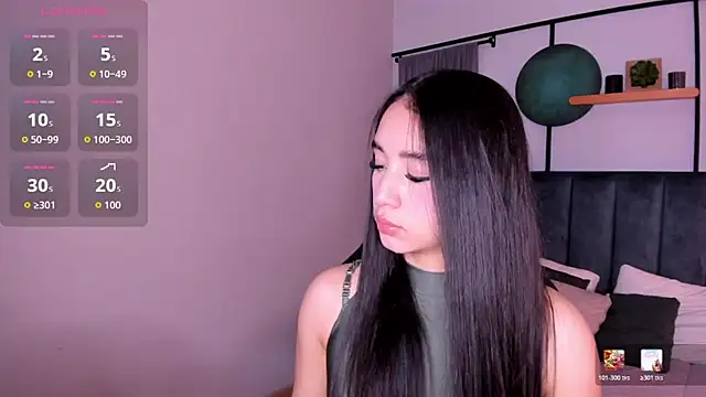 Snapshot of megann_blaze chatting on June 2026 07:13:01 PM megann blaze online show from June 2026 07:13:01 PM