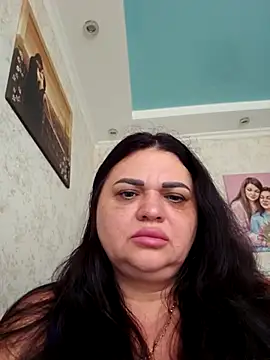 Snapshot of -CUTE-EVVIL- chatting on May 2026 05:24:02 AM -CUTE-EVVIL- online show from May 2026 05:24:02 AM