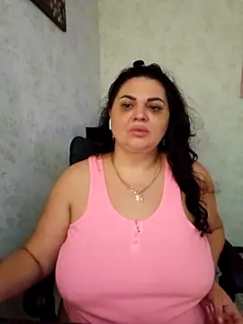 Snapshot of -CUTE-EVVIL- chatting on May 2026 07:52:01 PM -CUTE-EVVIL- online show from May 2026 07:52:01 PM