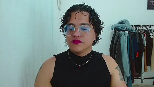 Snapshot of Diane_exotic chatting on May 2026 01:25:02 AM Diane exotic online show from May 2026 01:25:02 AM