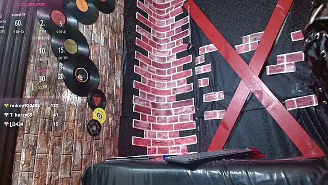 Dominatriz Arlette online show from June 2026 07:13:01 PM