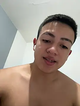 Snapshot of santiagoo_madrid chatting on April 2026 02:53:02 AM santiagoo madrid online show from April 2026 02:53:02 AM