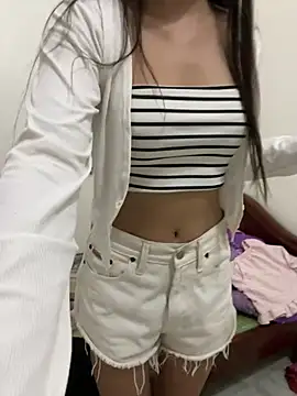 candy bobo online show from June 2026 12:37:01 AM