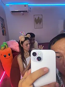 Snapshot of HDVIP999 chatting on April 2026 08:39:01 AM HDVIP999 online show from April 2026 08:39:01 AM