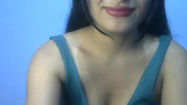 Snapshot of sharmeeli_sima chatting on May 2026 05:25:02 AM sharmeeli sima online show from May 2026 05:25:02 AM
