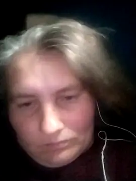 IrisMaris37 online show from May 2026 07:17:01 AM