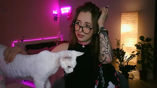 she tora69 online show from April 2026 11:09:02 PM