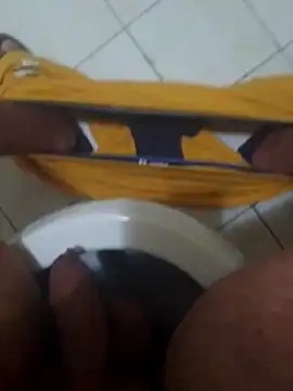 Snapshot of alex_15cm chatting on April 2026 01:58:02 AM alex 15cm online show from April 2026 01:58:02 AM