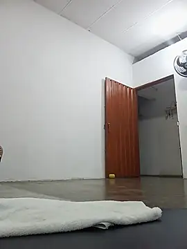 Luna Morch online show from June 2026 02:42:02 AM