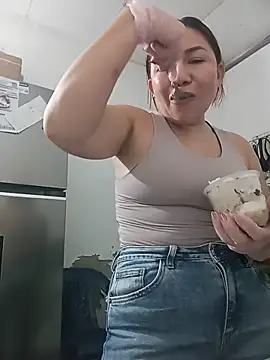 Luna Morch online show from July 2026 11:35:02 PM
