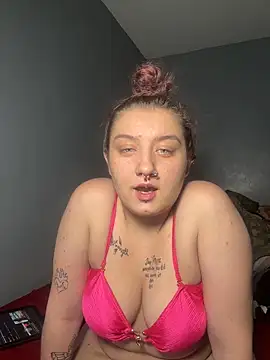 Snapshot of kay_liegh2104 chatting on April 2026 07:22:01 PM kay liegh2104 online show from April 2026 07:22:01 PM