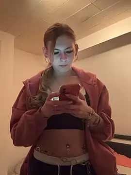 Lina-420 online show from April 2026 08:07:01 PM