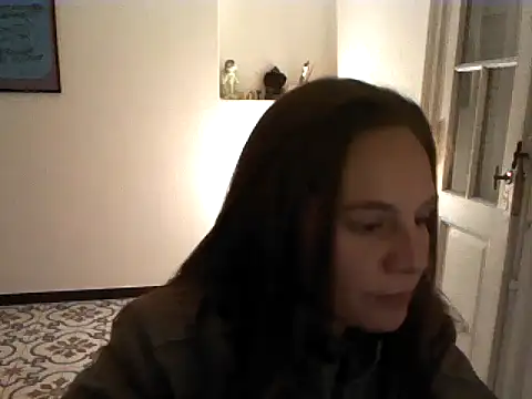 Snapshot of romina_0 chatting on April 2026 03:04:02 AM romina 0 online show from April 2026 03:04:02 AM