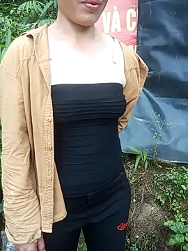 Snapshot of anhphi01 chatting on April 2026 08:23:02 AM anhphi01 online show from April 2026 08:23:02 AM