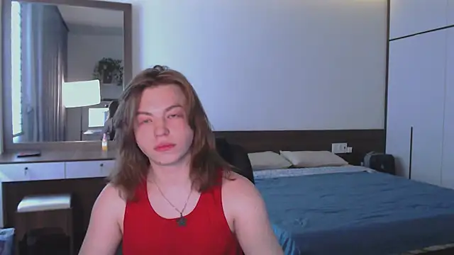 Snapshot of Max_Yang chatting on April 2026 02:42:02 AM Max Yang online show from April 2026 02:42:02 AM