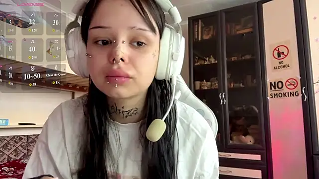 Willow Jess online show from May 2026 10:00:02 AM