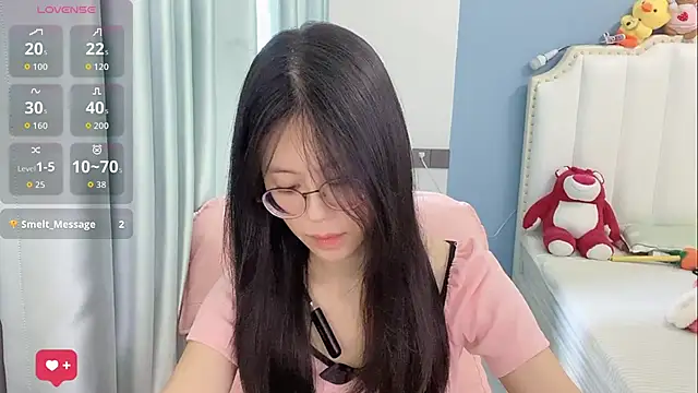 Luna-666 online show from June 2026 02:24:02 AM
