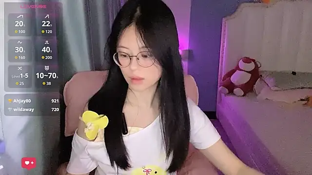Luna-666 online show from June 2026 07:31:02 PM