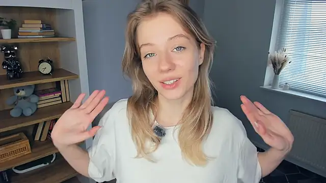 Snapshot of ShizueGattison chatting on April 2026 09:40:01 AM ShizueGattison online show from April 2026 09:40:01 AM