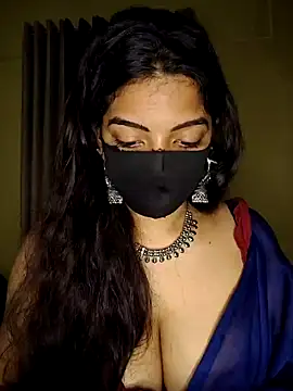 vanika2000 online show from July 2026 05:05:02 AM