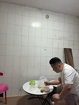 langzi-888 online show from June 2026 03:59:01 AM