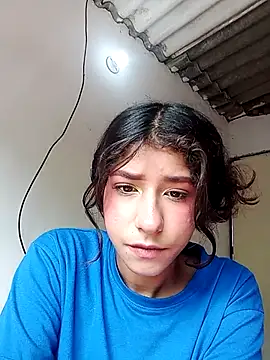 Snapshot of yenihernandez_123 chatting on April 2026 03:21:02 PM yenihernandez 123 online show from April 2026 03:21:02 PM