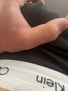 Snapshot of dacedr chatting on April 2026 02:26:01 PM dacedr online show from April 2026 02:26:01 PM